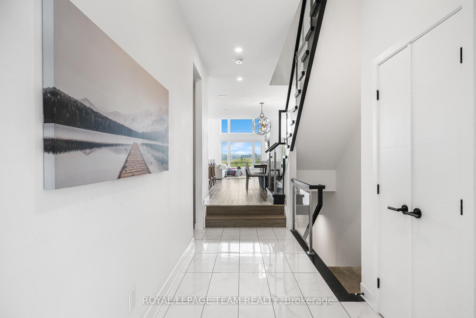 Photo 5 of 69 Canvasback Ridge, Ottawa, Riverside South/Gloucester Glen — HOMEH