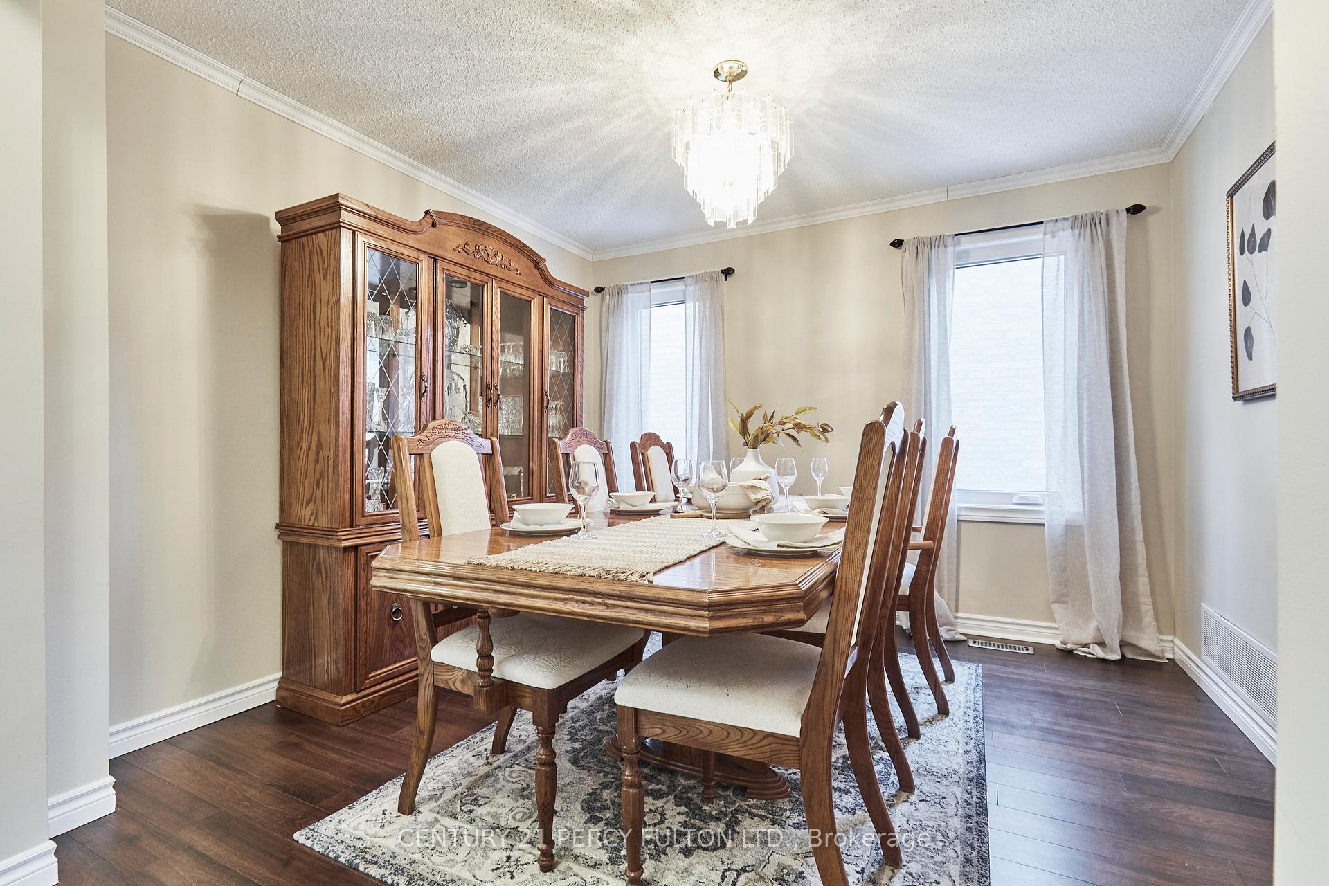 Photo 6 of 1509 Oberon Court, Pickering, Amberlea — HOMEH
