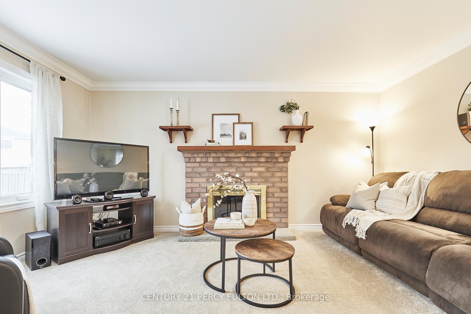 Photo 11 of 1509 Oberon Court, Pickering, Amberlea — HOMEH