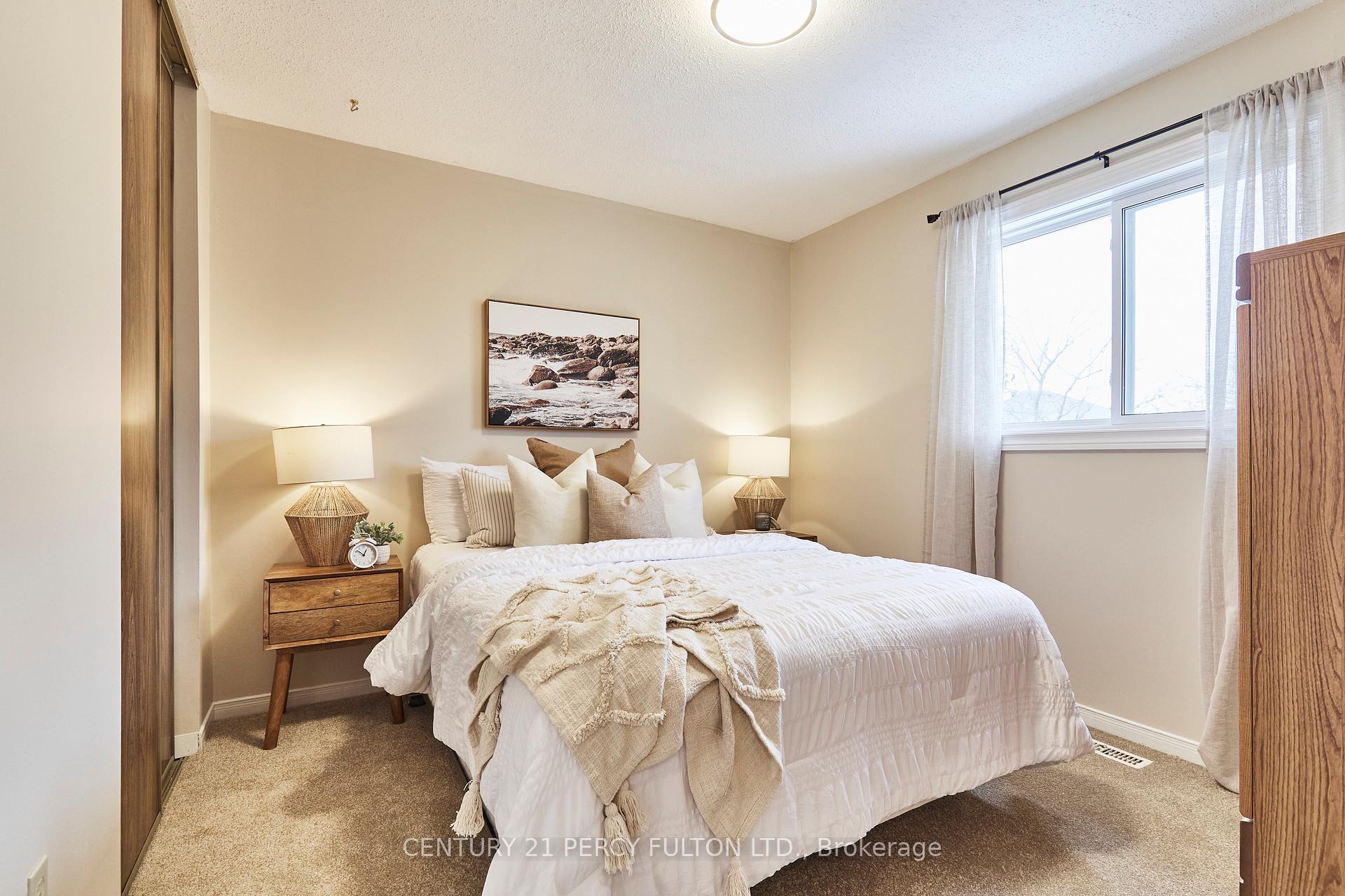 Photo 15 of 1509 Oberon Court, Pickering, Amberlea — HOMEH