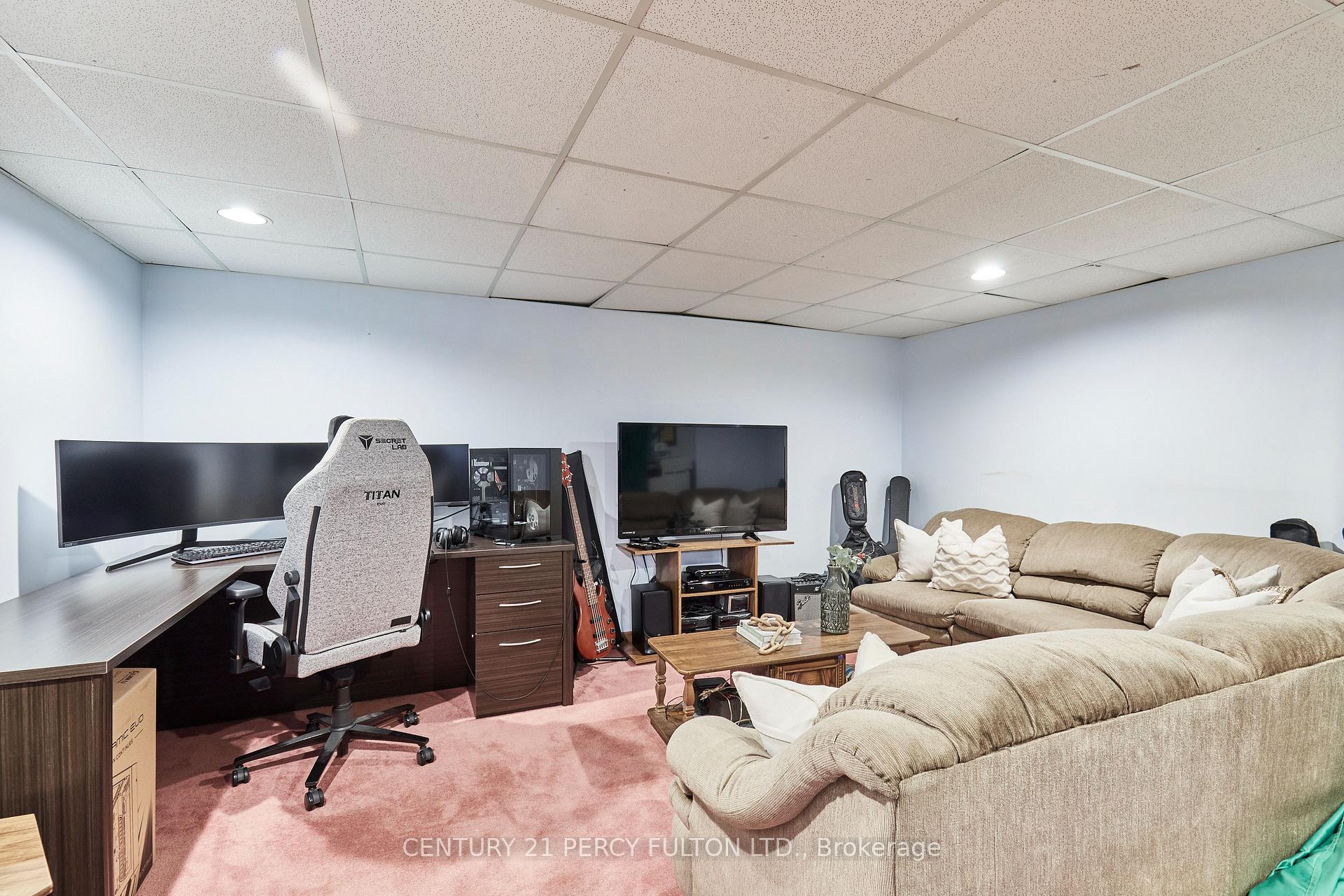 Photo 17 of 1509 Oberon Court, Pickering, Amberlea — HOMEH