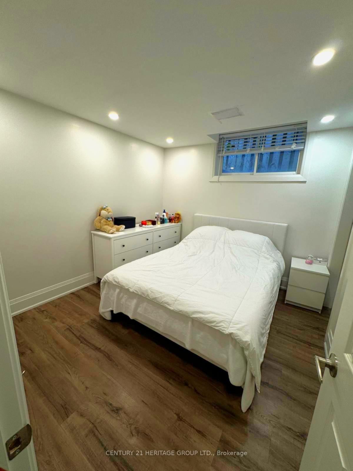 Photo 5 of Unit BSMT, 65 Ten Oaks Boulevard, Vaughan, Patterson — HOMEH