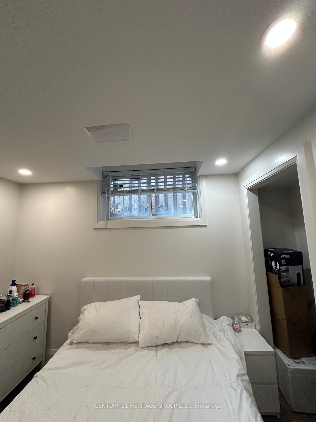 Photo 6 of Unit BSMT, 65 Ten Oaks Boulevard, Vaughan, Patterson — HOMEH