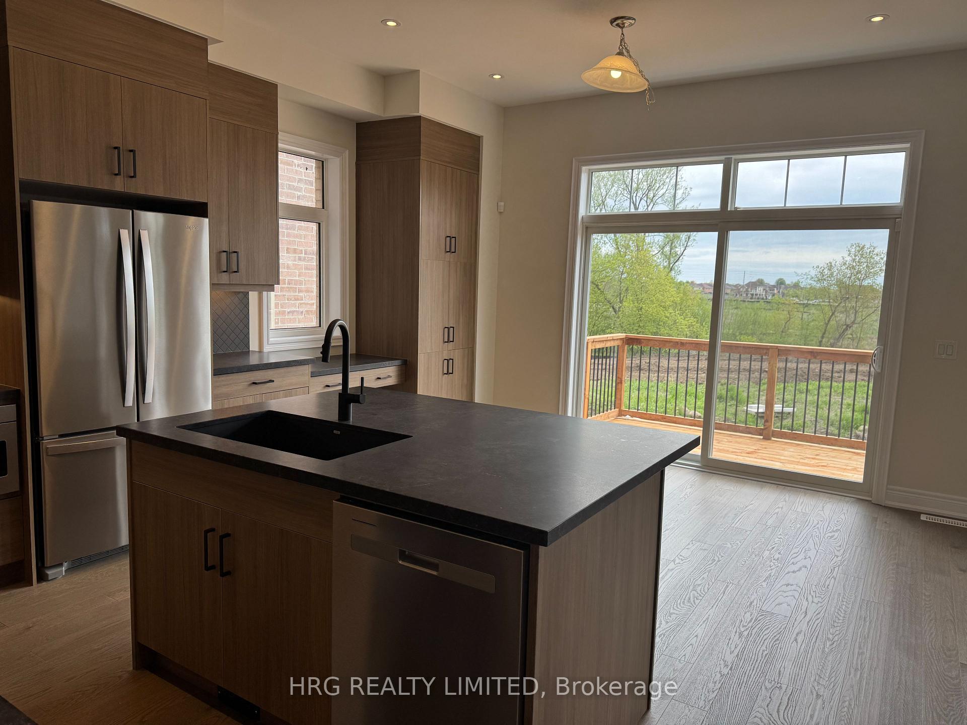 Photo 3 of 1 Spring Garden Court, Whitby, Rural Whitby — HOMEH
