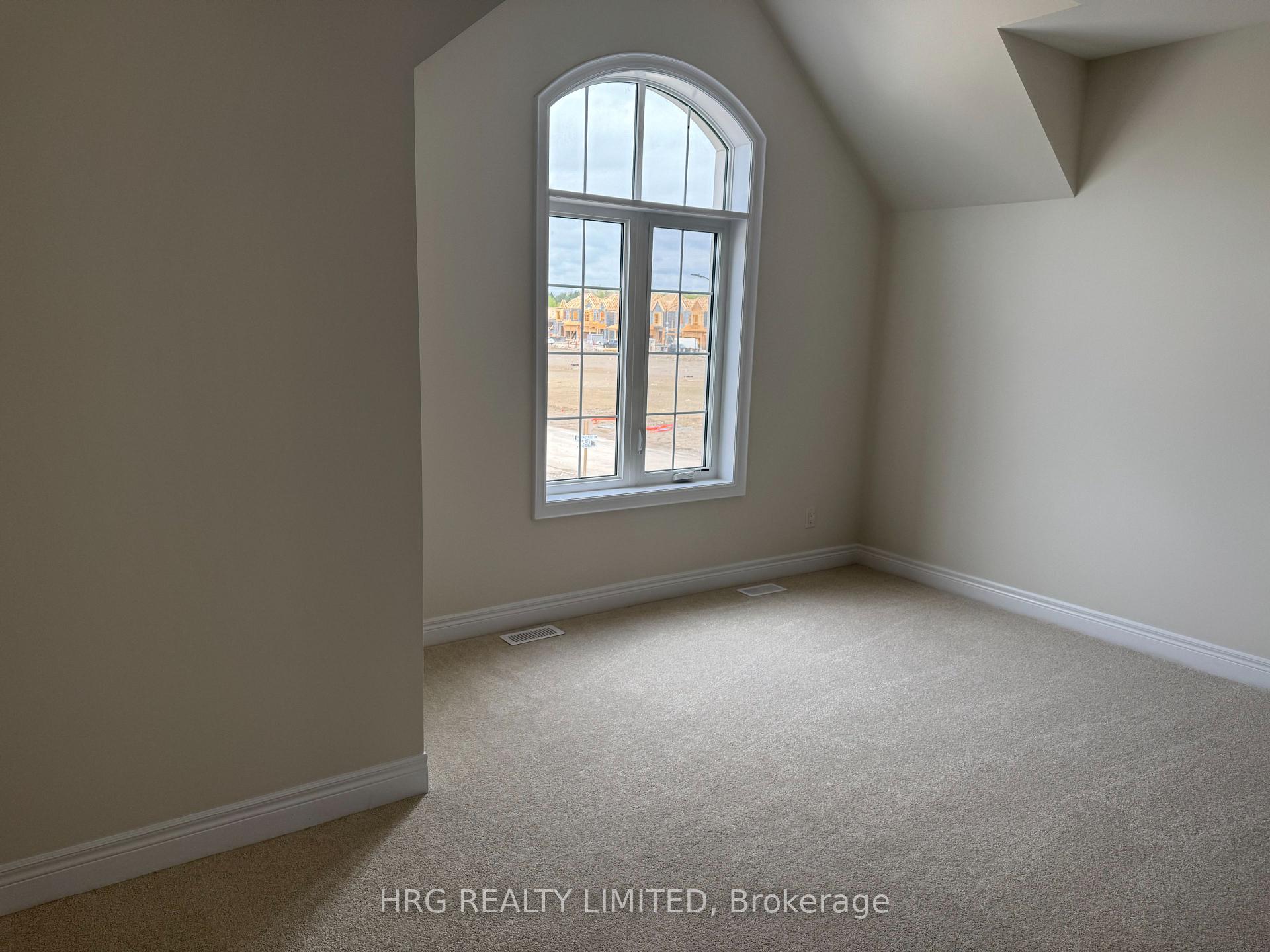 Photo 9 of 1 Spring Garden Court, Whitby, Rural Whitby — HOMEH