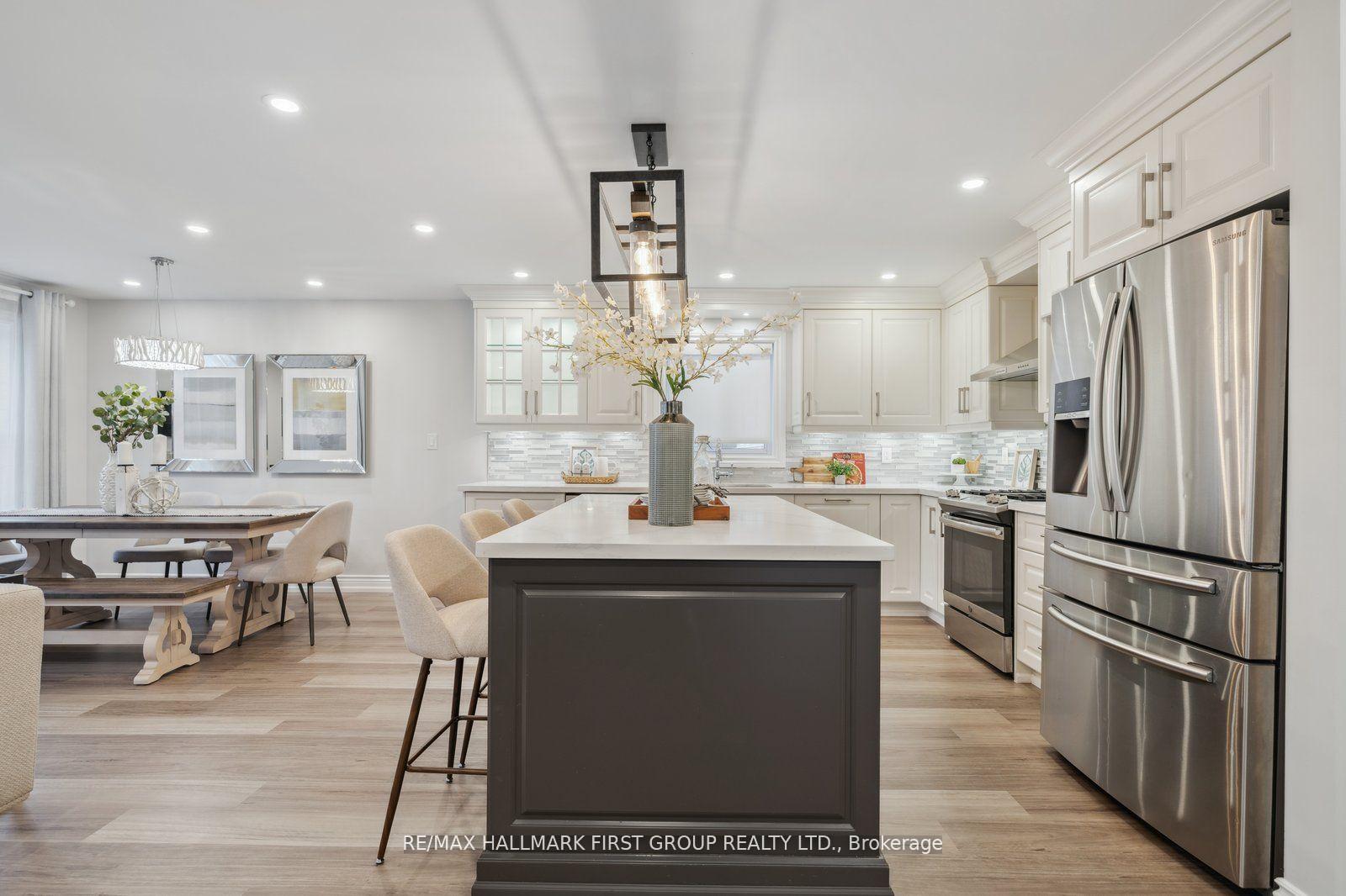 Photo 7 of 673 Chiron Crescent, Pickering, Amberlea — HOMEH