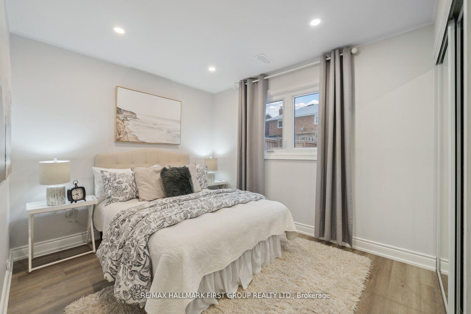 Photo 15 of 673 Chiron Crescent, Pickering, Amberlea — HOMEH