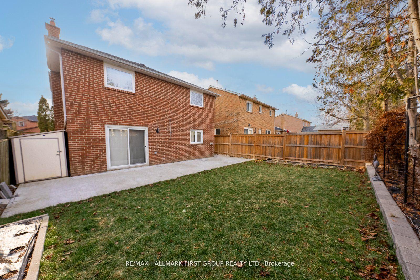Photo 21 of 673 Chiron Crescent, Pickering, Amberlea — HOMEH