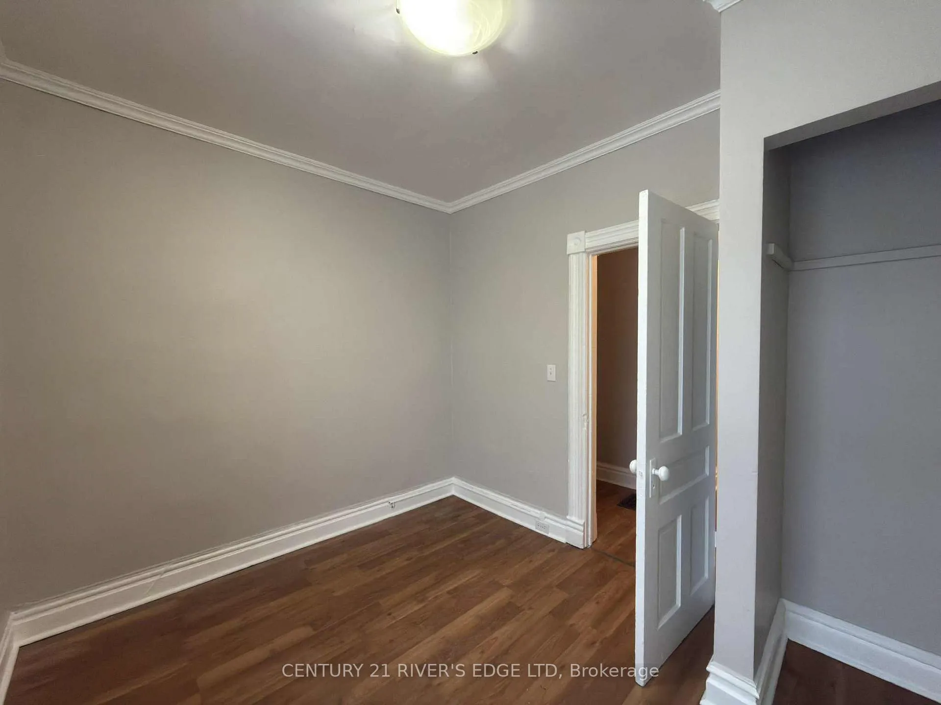 Photo 5 of Unit #2, 6 Pearl Street E, Brockville — HOMEH