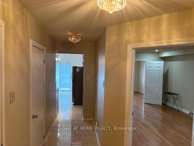Photo 7 of 5 Hearne Crescent, Ajax, Central — HOMEH