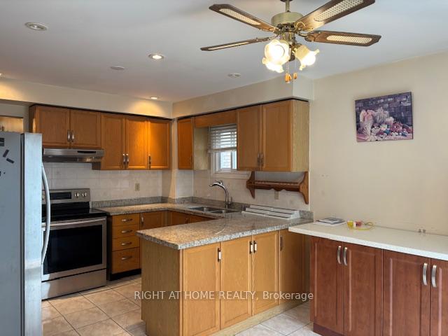 Photo 9 of 5 Hearne Crescent, Ajax, Central — HOMEH