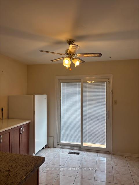 Photo 11 of 5 Hearne Crescent, Ajax, Central — HOMEH