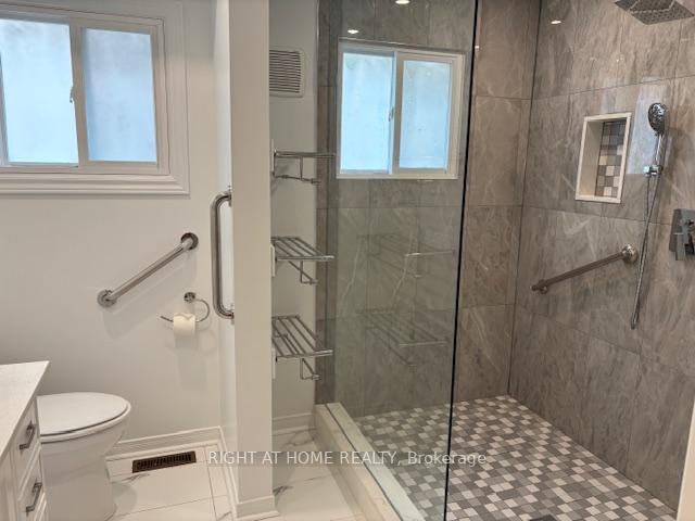 Photo 12 of 5 Hearne Crescent, Ajax, Central — HOMEH
