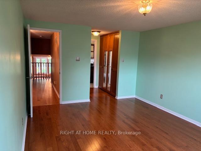 Photo 23 of 5 Hearne Crescent, Ajax, Central — HOMEH
