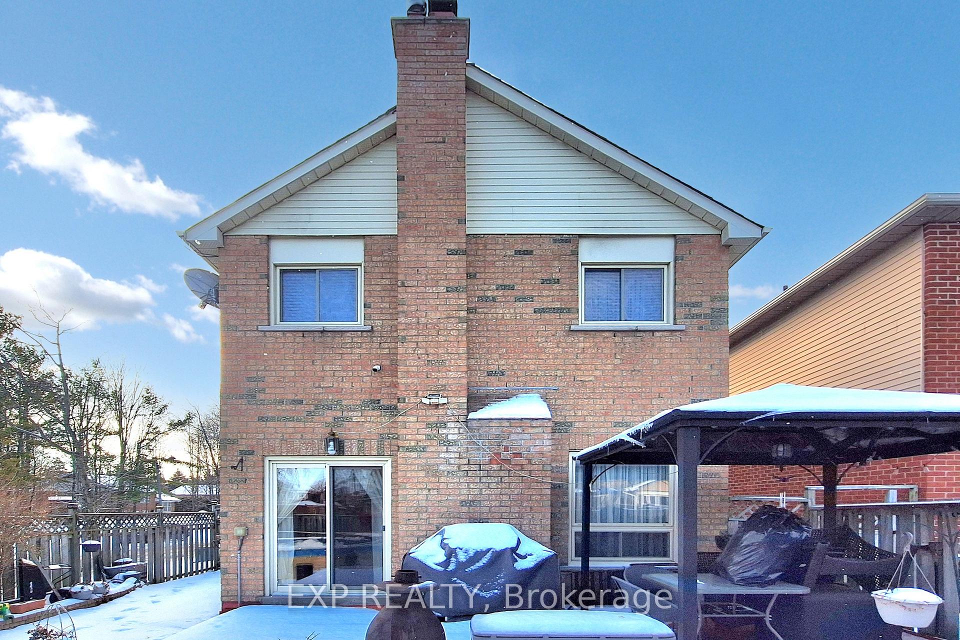 Photo 45 of 1034 Benton Crescent, Pickering, Liverpool — HOMEH