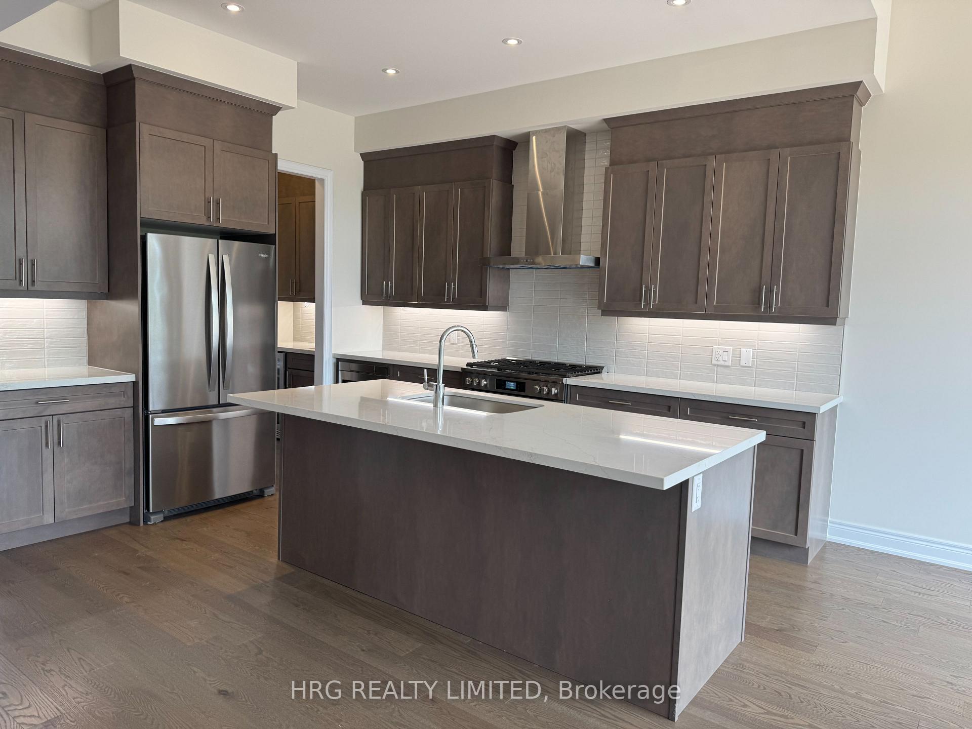 Photo 5 of 84 Pheasant Ridge Drive, Whitby, Rural Whitby — HOMEH