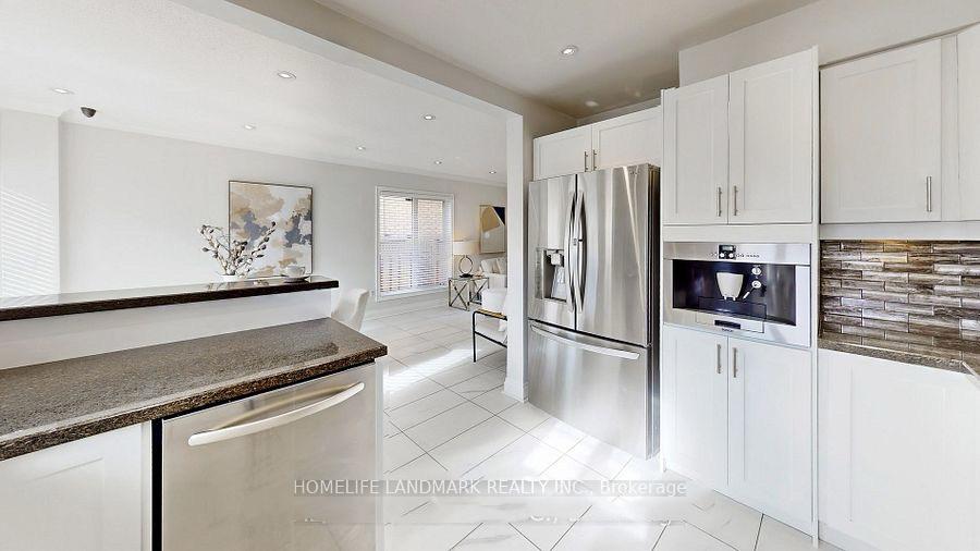 Photo 8 of 113 Solway Avenue, Vaughan, Maple — HOMEH