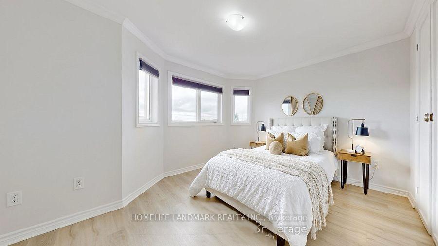 Photo 11 of 113 Solway Avenue, Vaughan, Maple — HOMEH