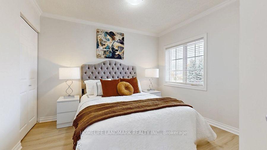 Photo 15 of 113 Solway Avenue, Vaughan, Maple — HOMEH