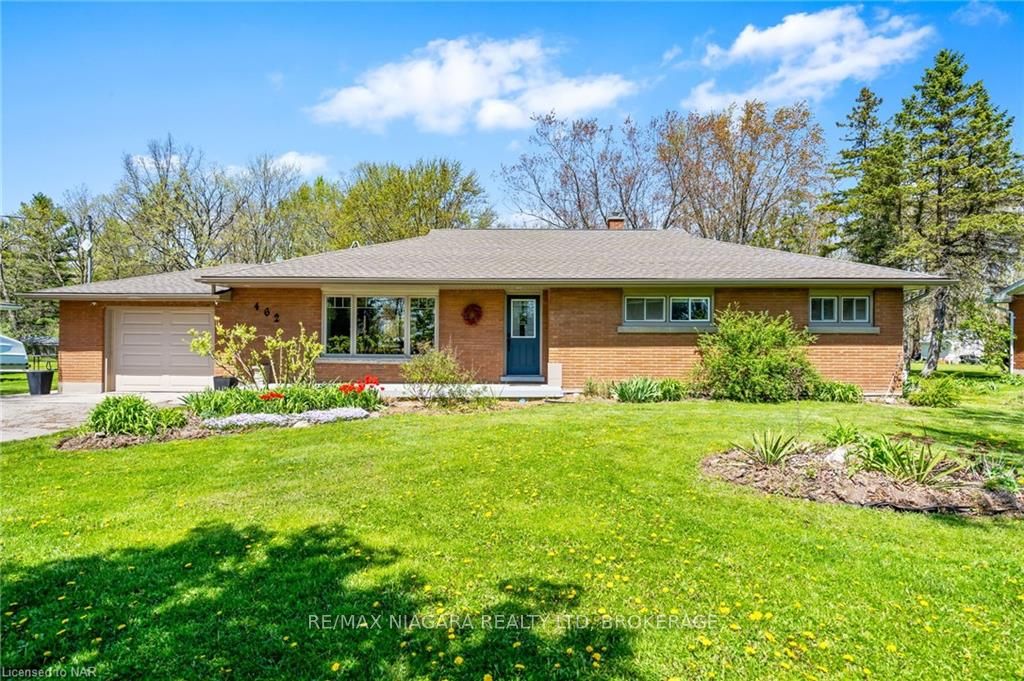 Photo 1 of 462 Lyons Creek Road, Welland, Cooks Mills — HOMEH