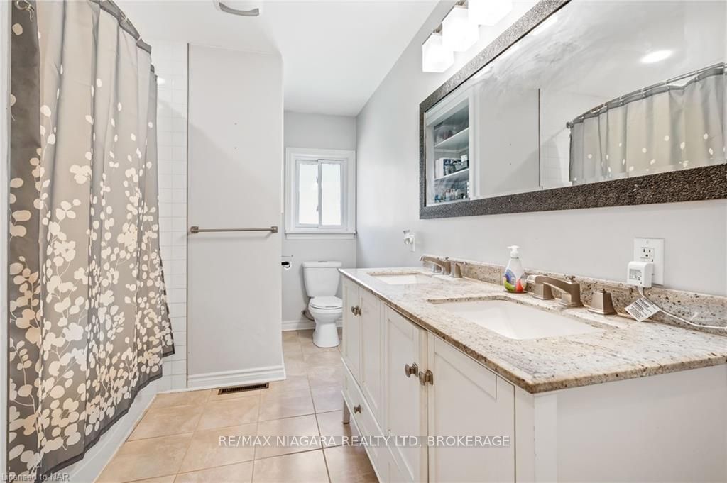 Photo 16 of 462 Lyons Creek Road, Welland, Cooks Mills — HOMEH