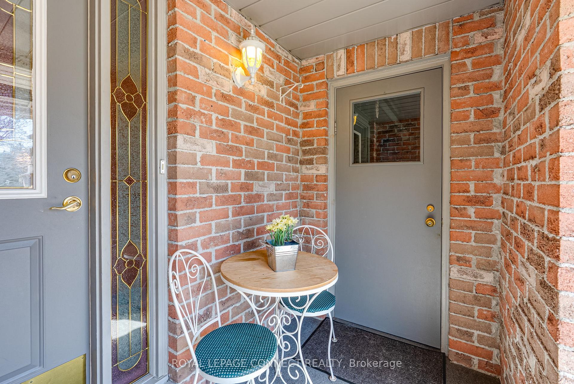 Photo 8 of 2 Milgate Place, Aurora, Aurora Highlands — HOMEH