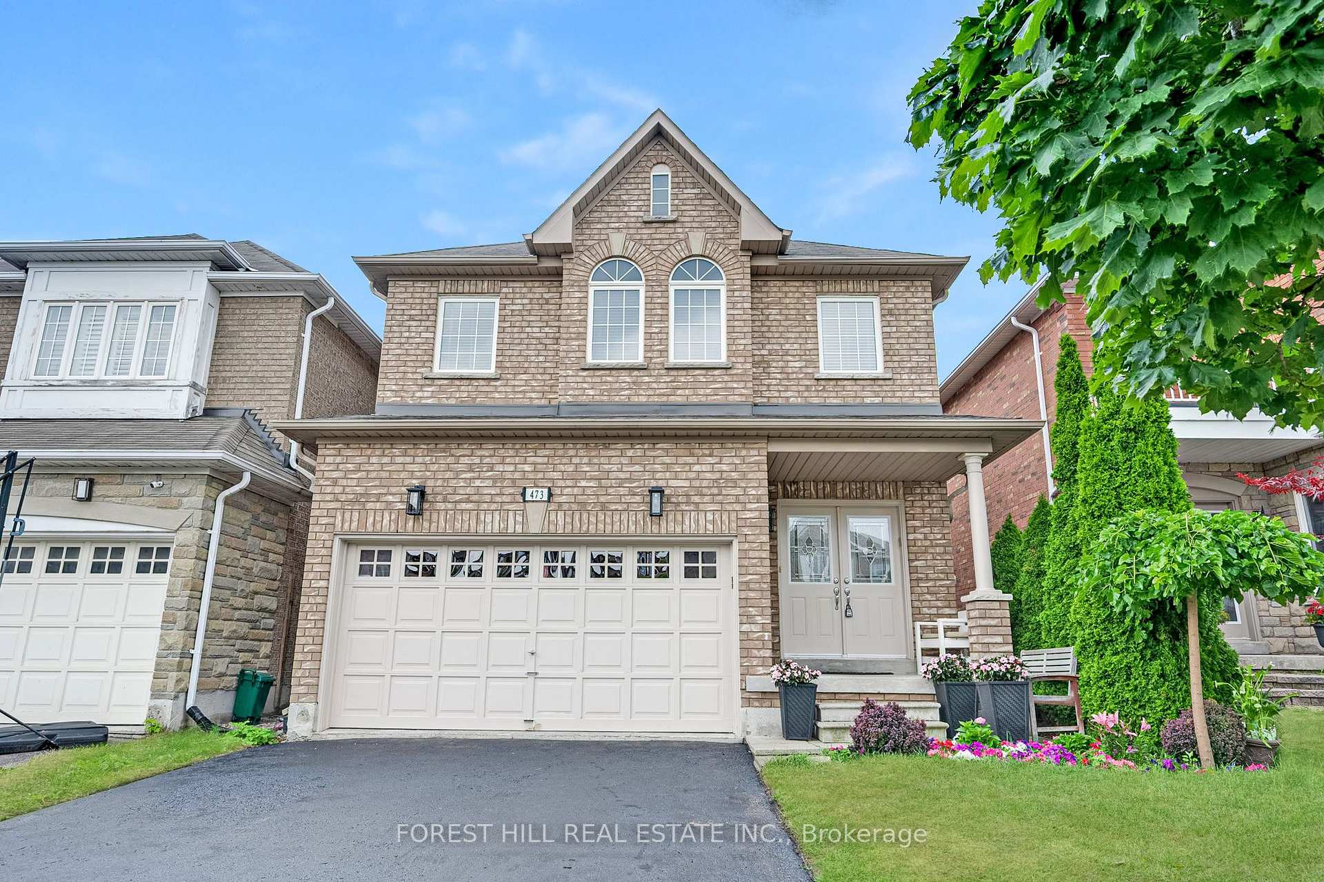 Front of 473 Apple Blossom Drive