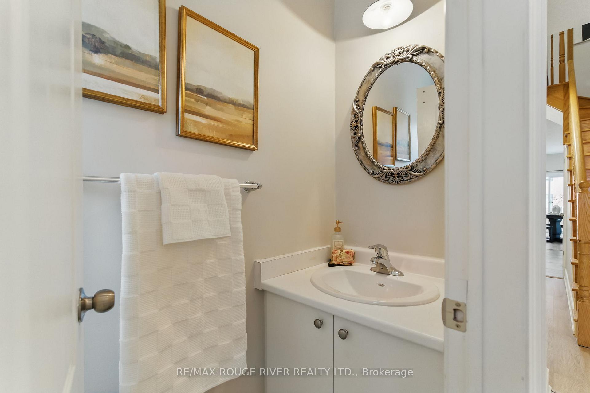 Photo 3 of 4 Prospect Way, Whitby, Pringle Creek — HOMEH