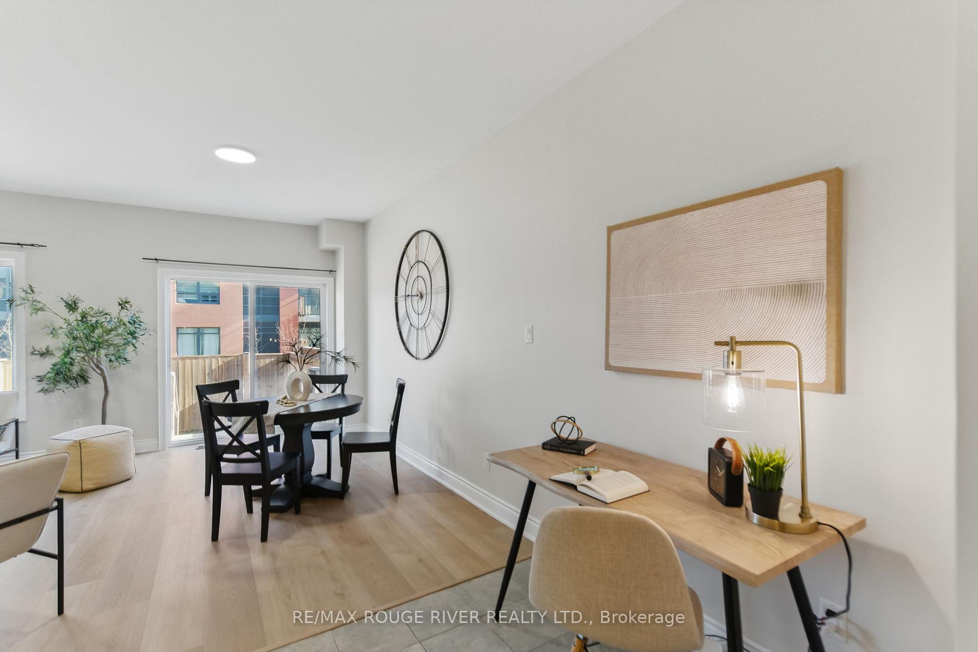 Photo 5 of 4 Prospect Way, Whitby, Pringle Creek — HOMEH