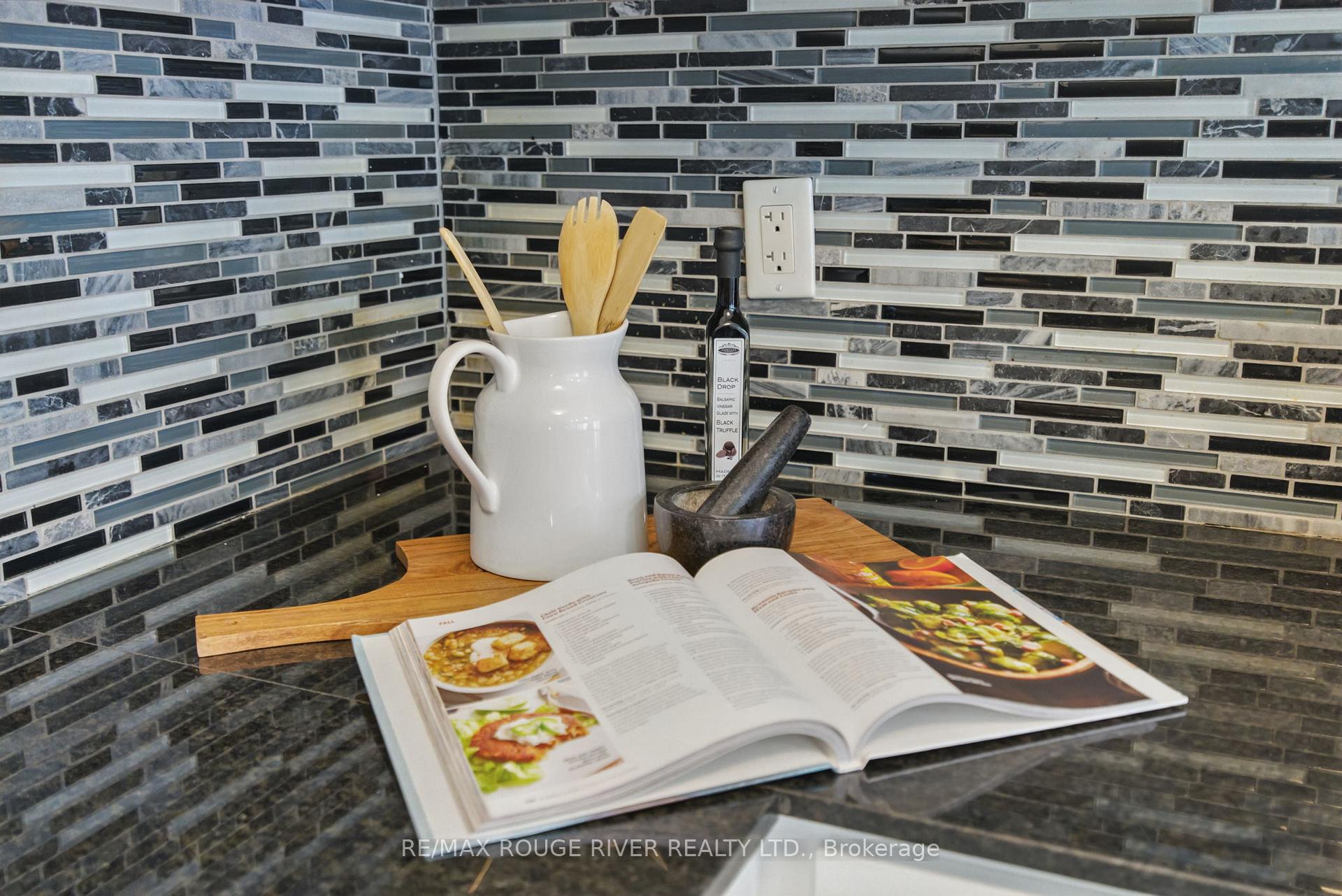 Photo 12 of 4 Prospect Way, Whitby, Pringle Creek — HOMEH