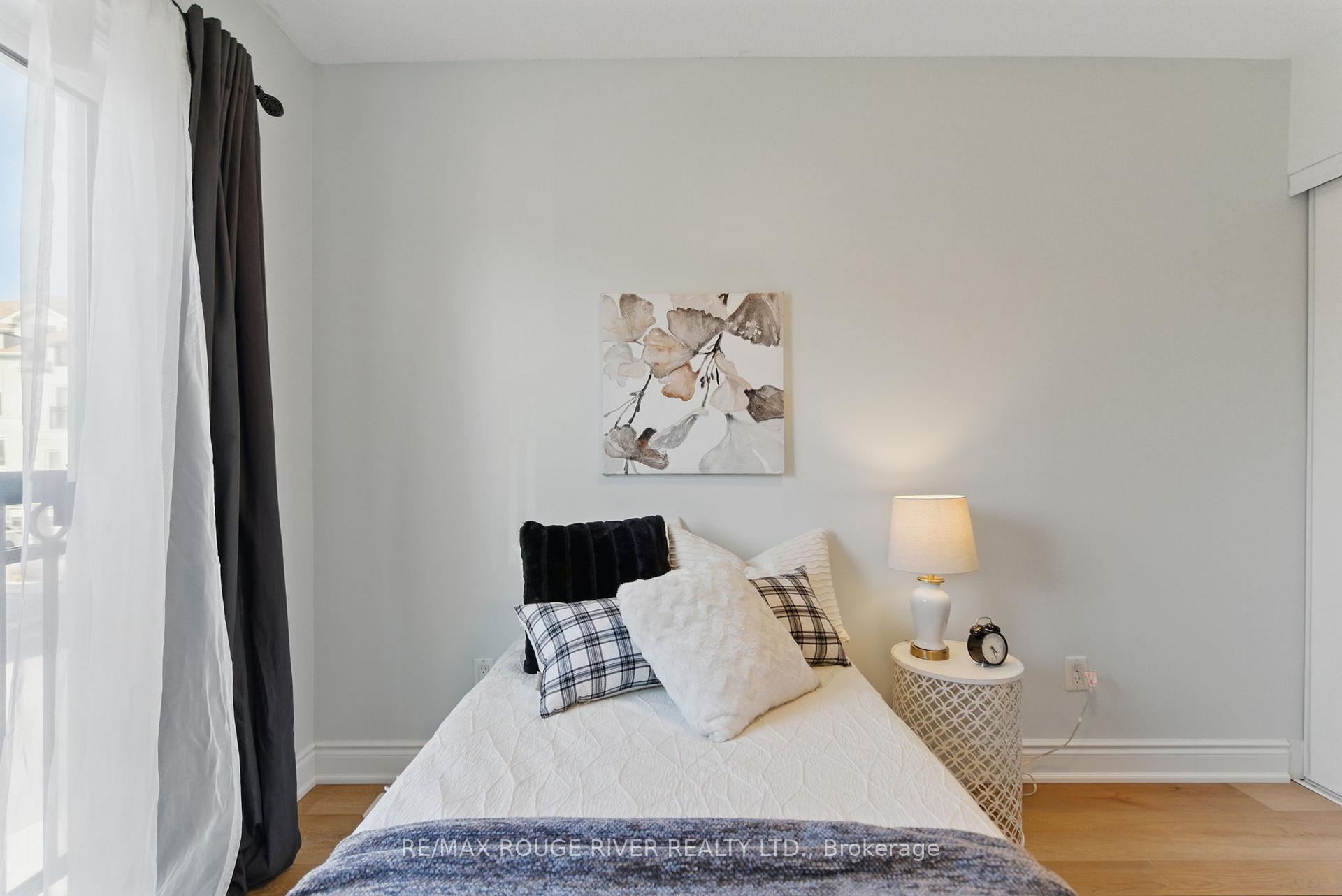 Photo 32 of 4 Prospect Way, Whitby, Pringle Creek — HOMEH