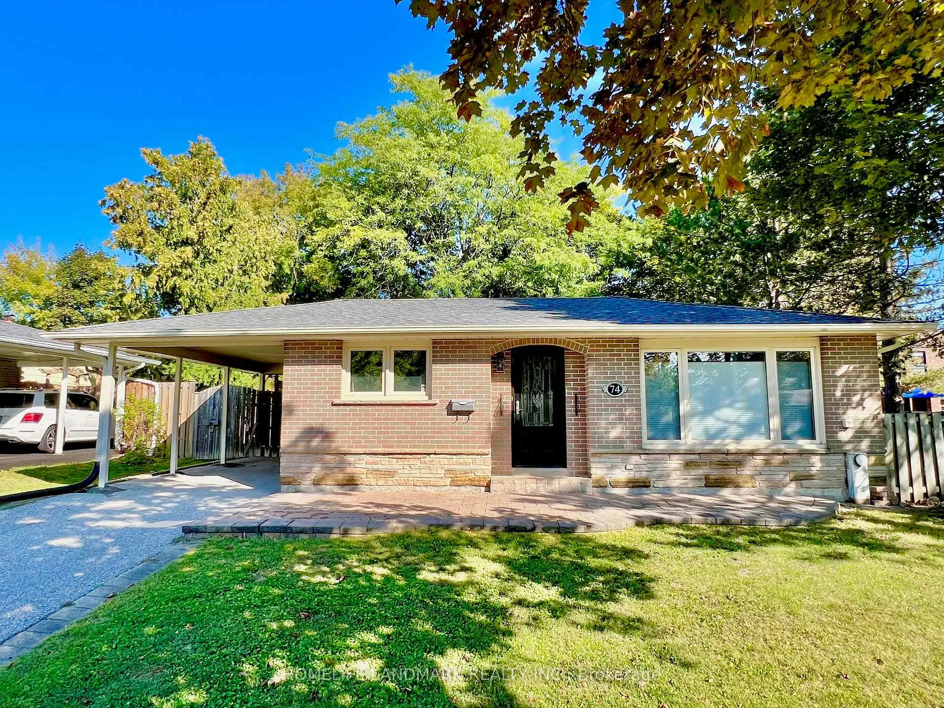Photo 1 of 74 Devins Drive, Aurora, Aurora Heights — HOMEH
