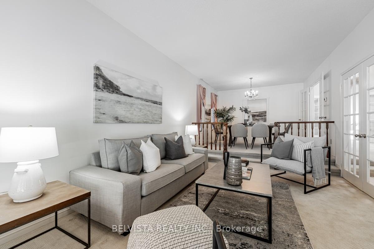 Photo 6 of 1597 Heathside Crescent, Pickering, Liverpool — HOMEH