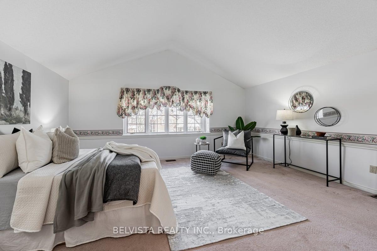 Photo 25 of 1597 Heathside Crescent, Pickering, Liverpool — HOMEH