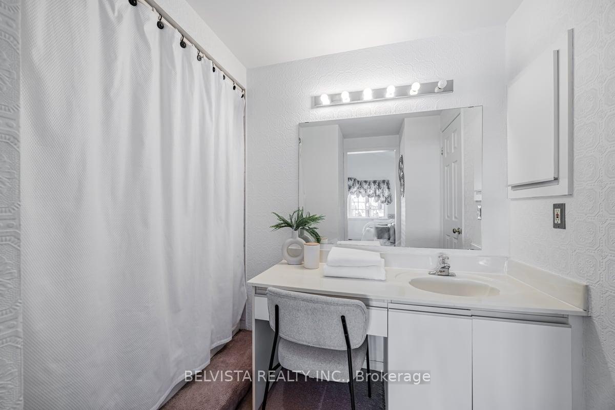 Photo 26 of 1597 Heathside Crescent, Pickering, Liverpool — HOMEH