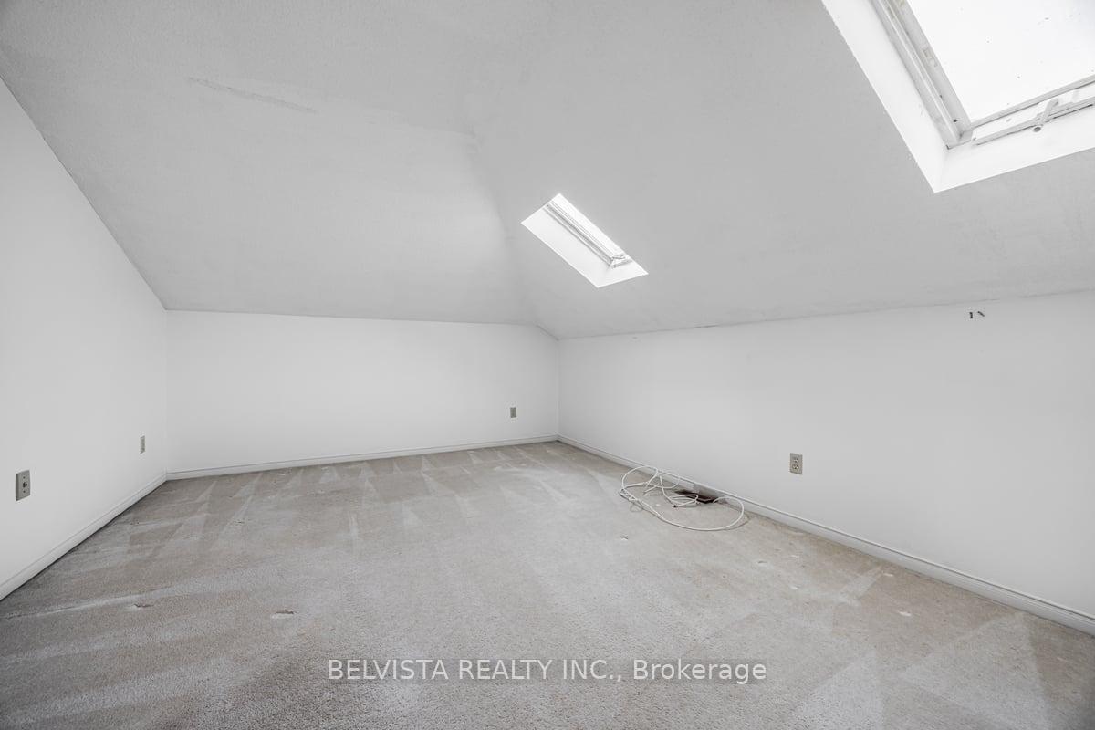 Photo 27 of 1597 Heathside Crescent, Pickering, Liverpool — HOMEH