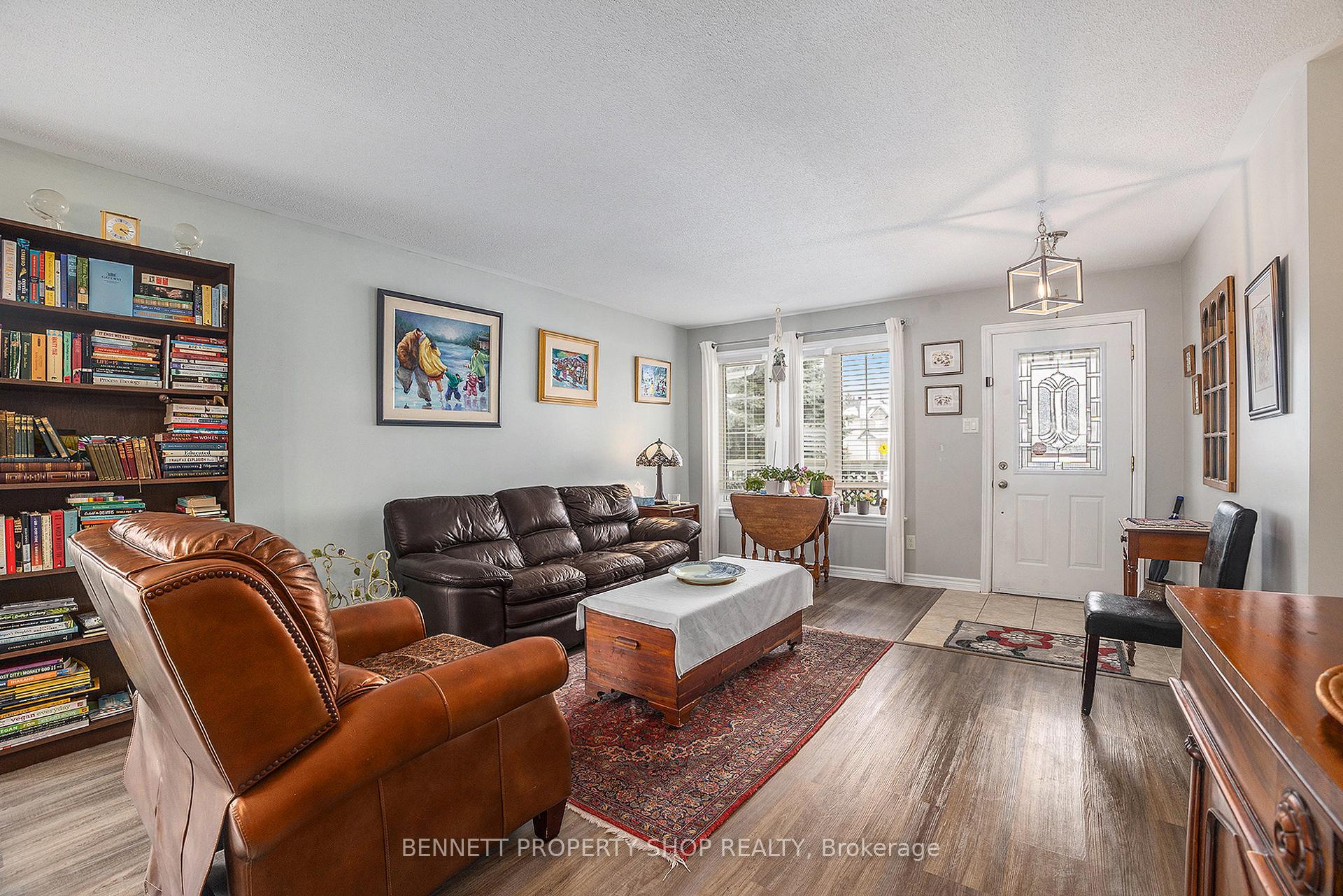 Photo 11 of 99 Short Road, Arnprior — HOMEH