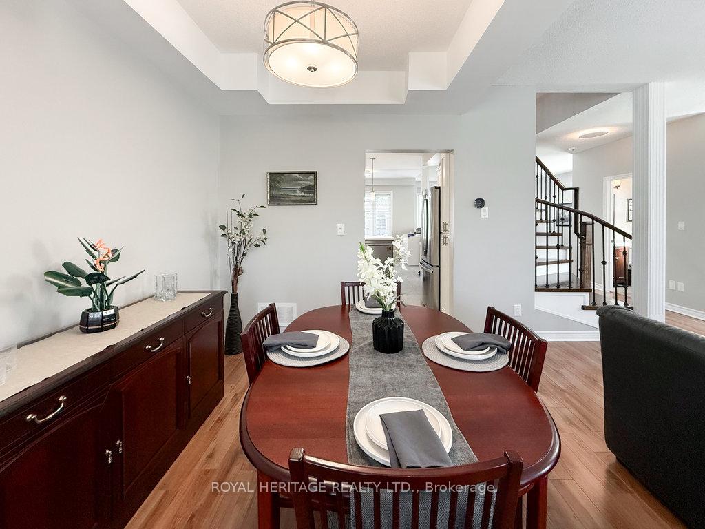 Photo 8 of 8 Bedell Crescent, Whitby, Rolling Acres — HOMEH
