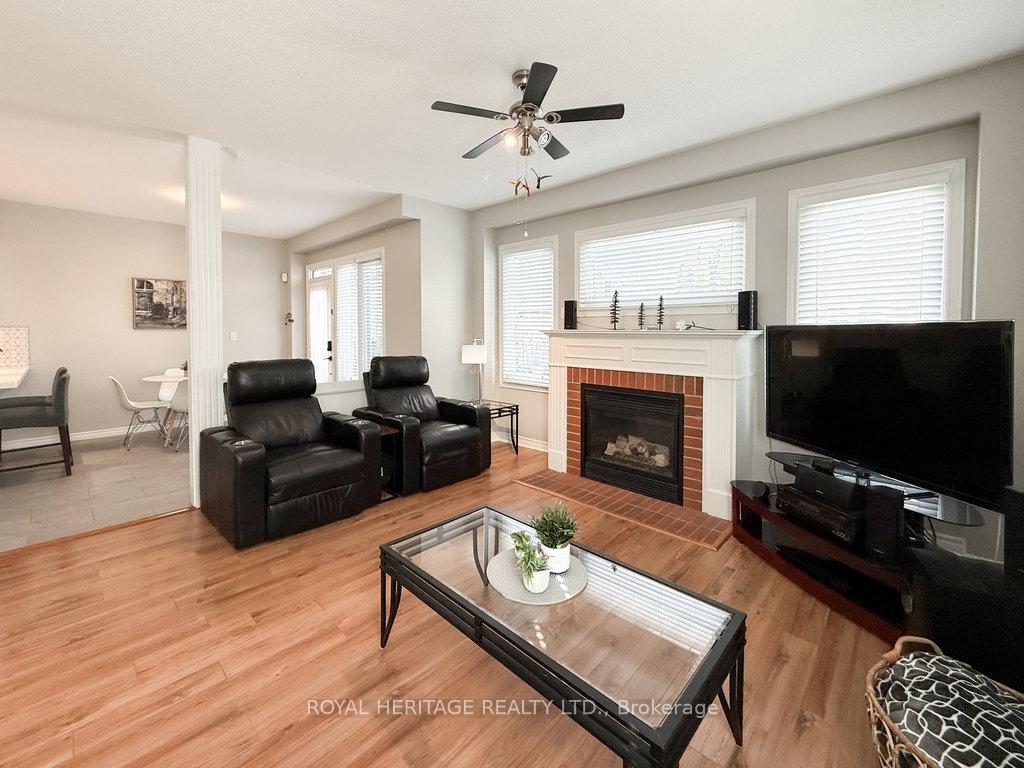 Photo 17 of 8 Bedell Crescent, Whitby, Rolling Acres — HOMEH