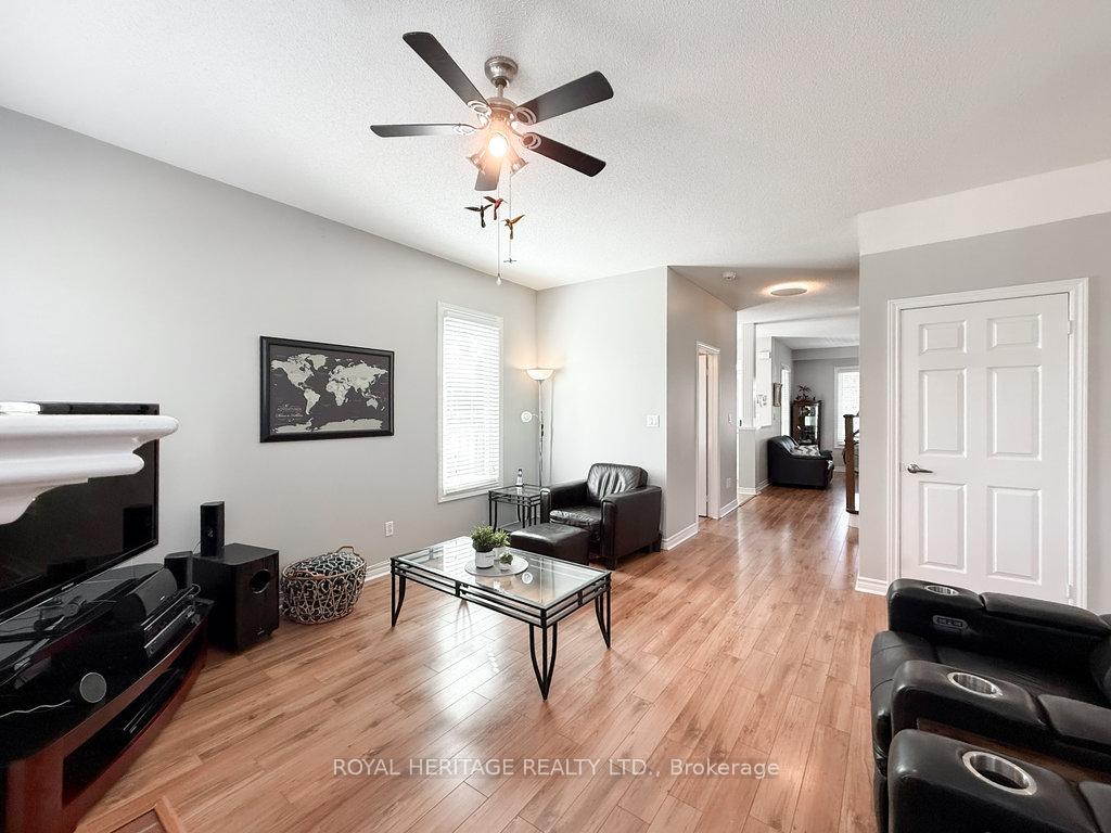 Photo 20 of 8 Bedell Crescent, Whitby, Rolling Acres — HOMEH