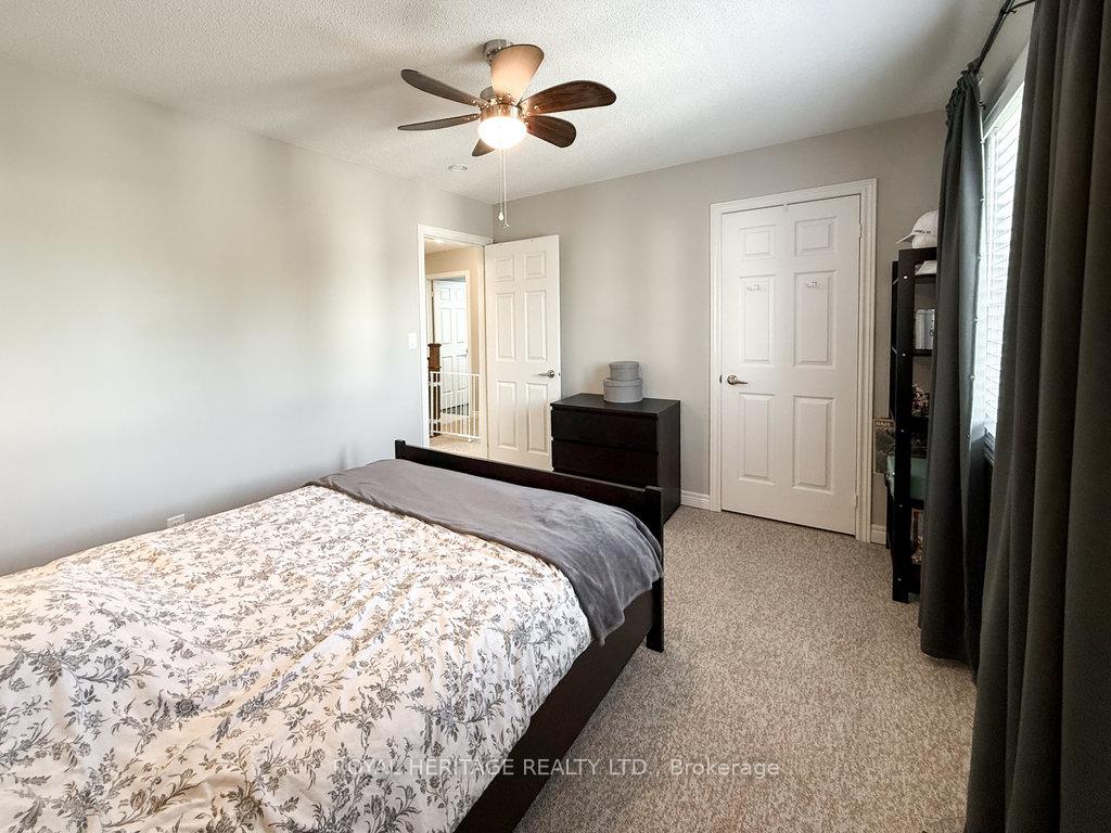 Photo 37 of 8 Bedell Crescent, Whitby, Rolling Acres — HOMEH