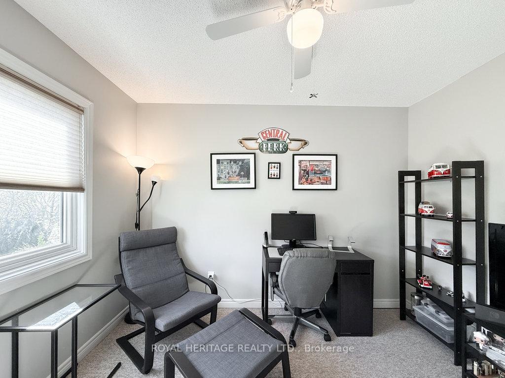 Photo 39 of 8 Bedell Crescent, Whitby, Rolling Acres — HOMEH