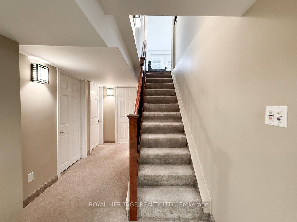 Photo 40 of 8 Bedell Crescent, Whitby, Rolling Acres — HOMEH