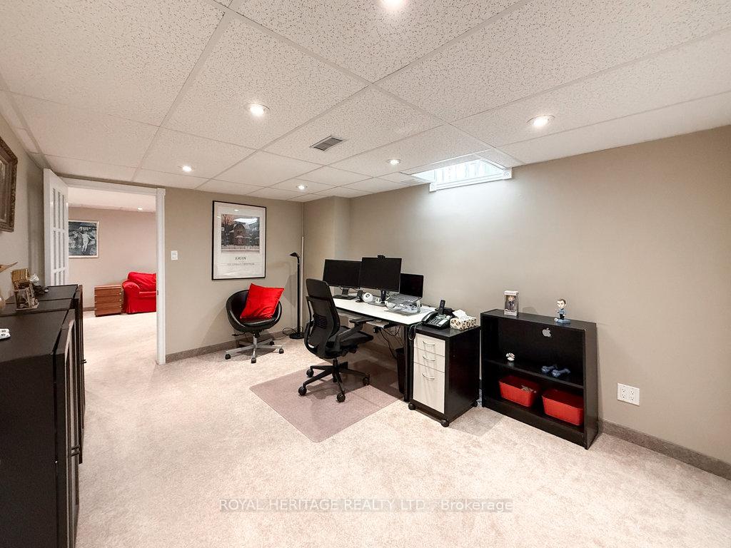 Photo 43 of 8 Bedell Crescent, Whitby, Rolling Acres — HOMEH