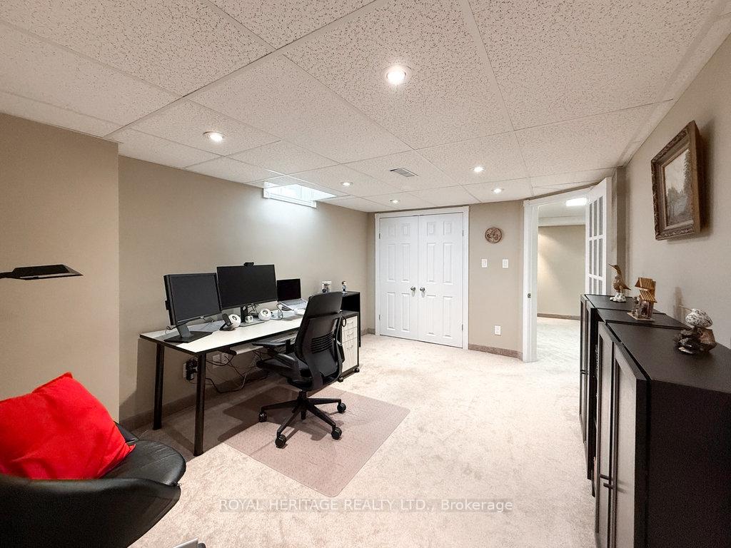 Photo 44 of 8 Bedell Crescent, Whitby, Rolling Acres — HOMEH