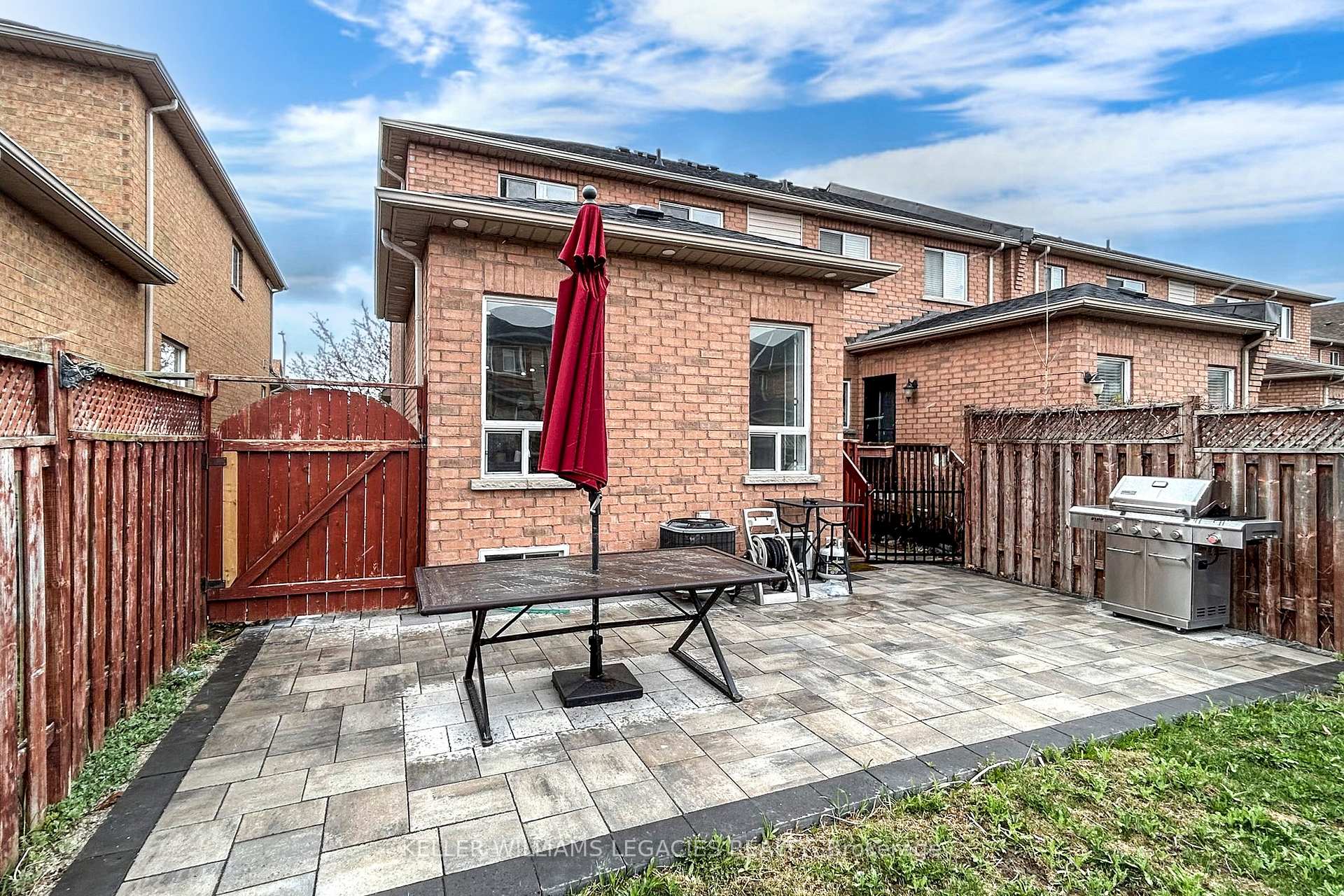 Photo 39 of 56 Camino Drive, Vaughan, Vellore Village — HOMEH