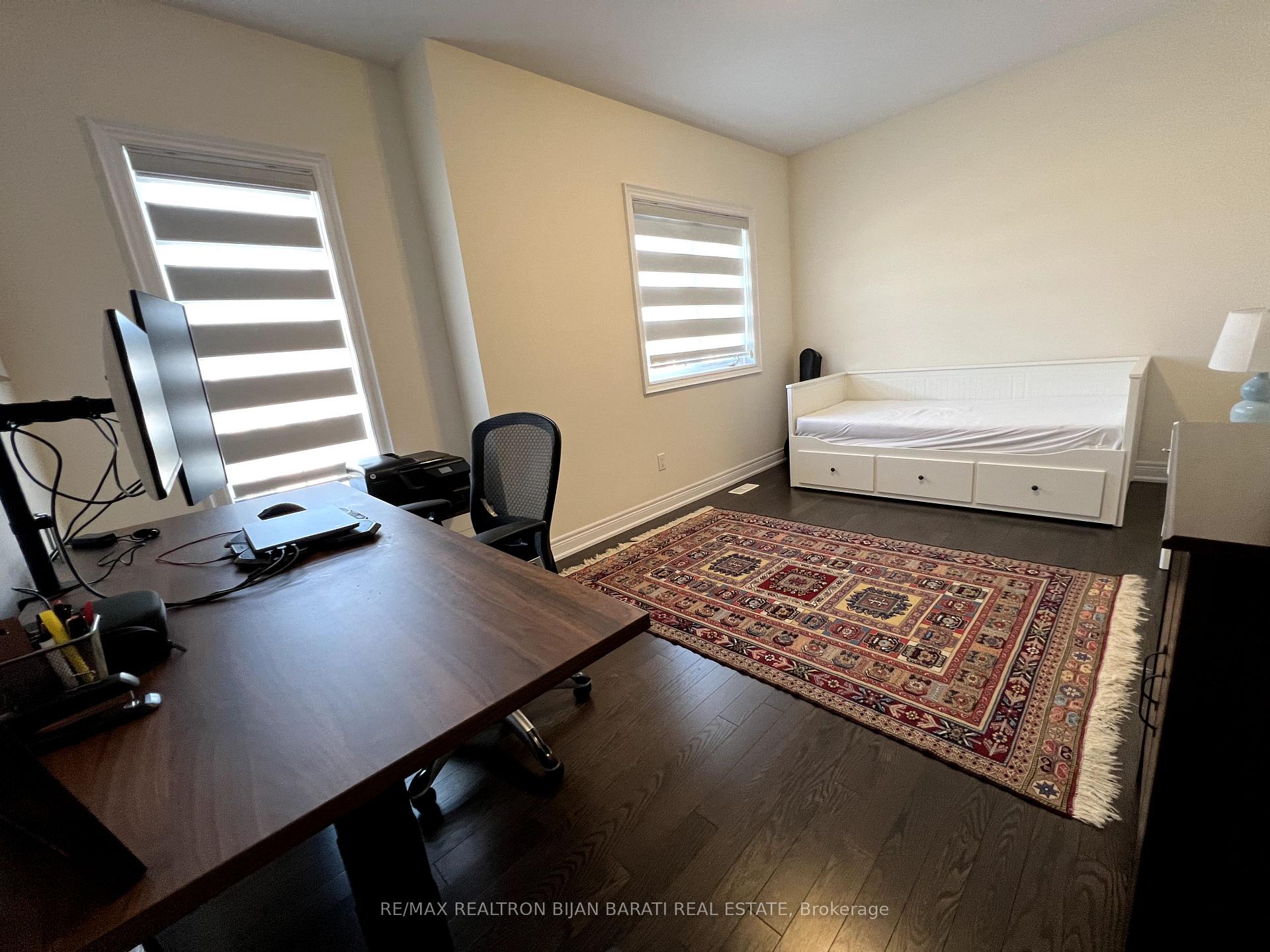 Photo 24 of 42 Hurst Avenue, Vaughan, Patterson — HOMEH