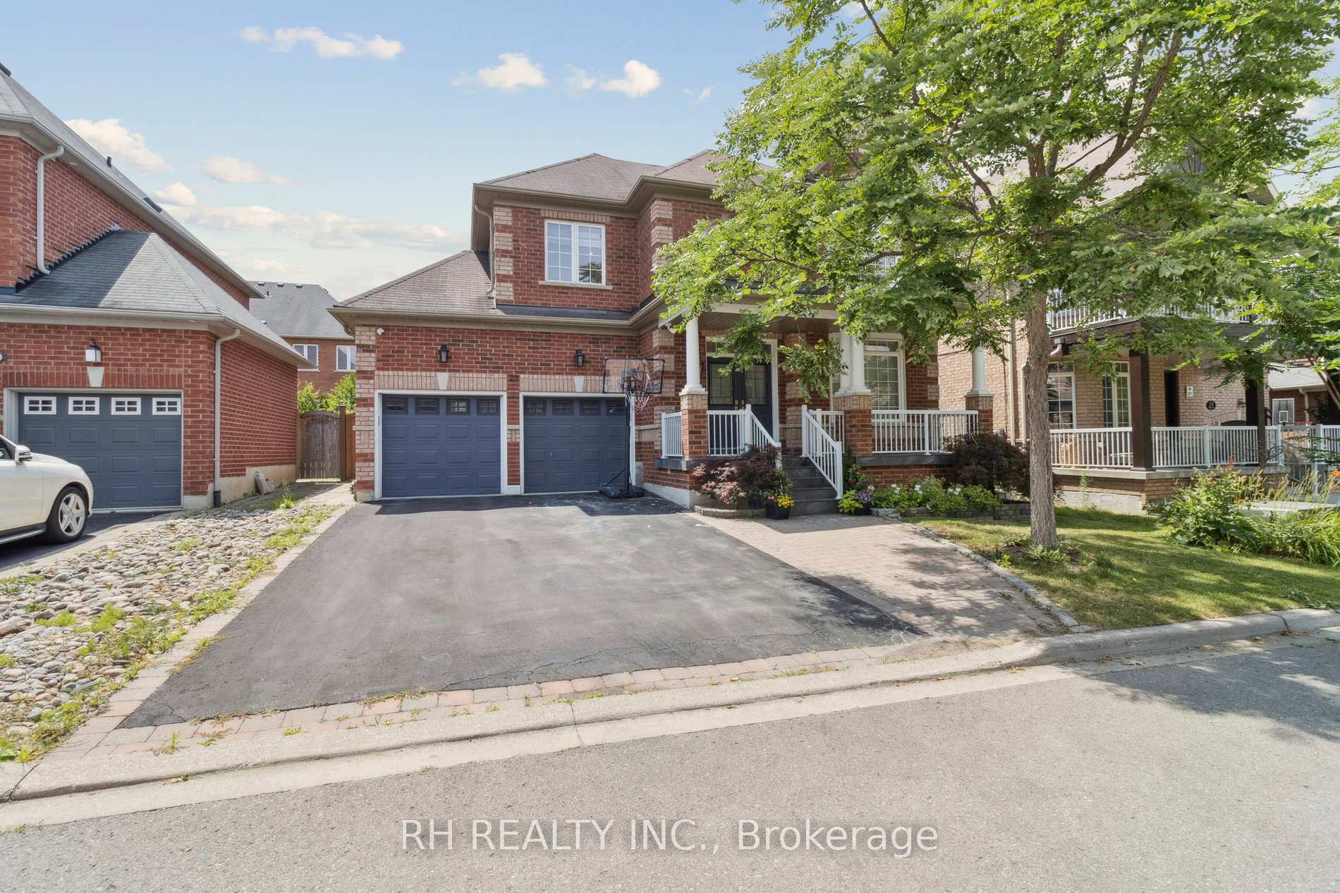 Photo 2 of 23 Filippazzo Road, Vaughan, Vellore Village — HOMEH