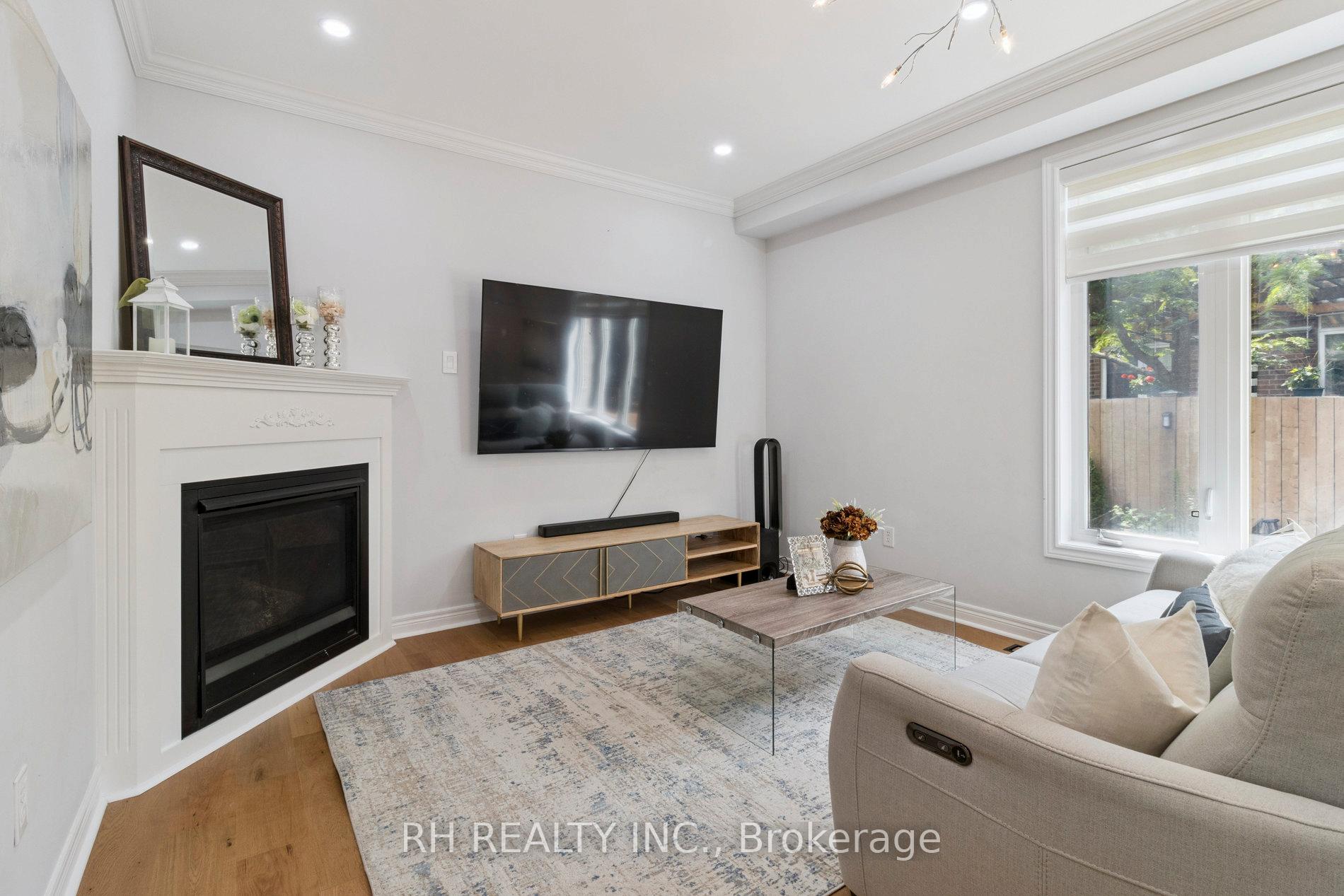Photo 14 of 23 Filippazzo Road, Vaughan, Vellore Village — HOMEH