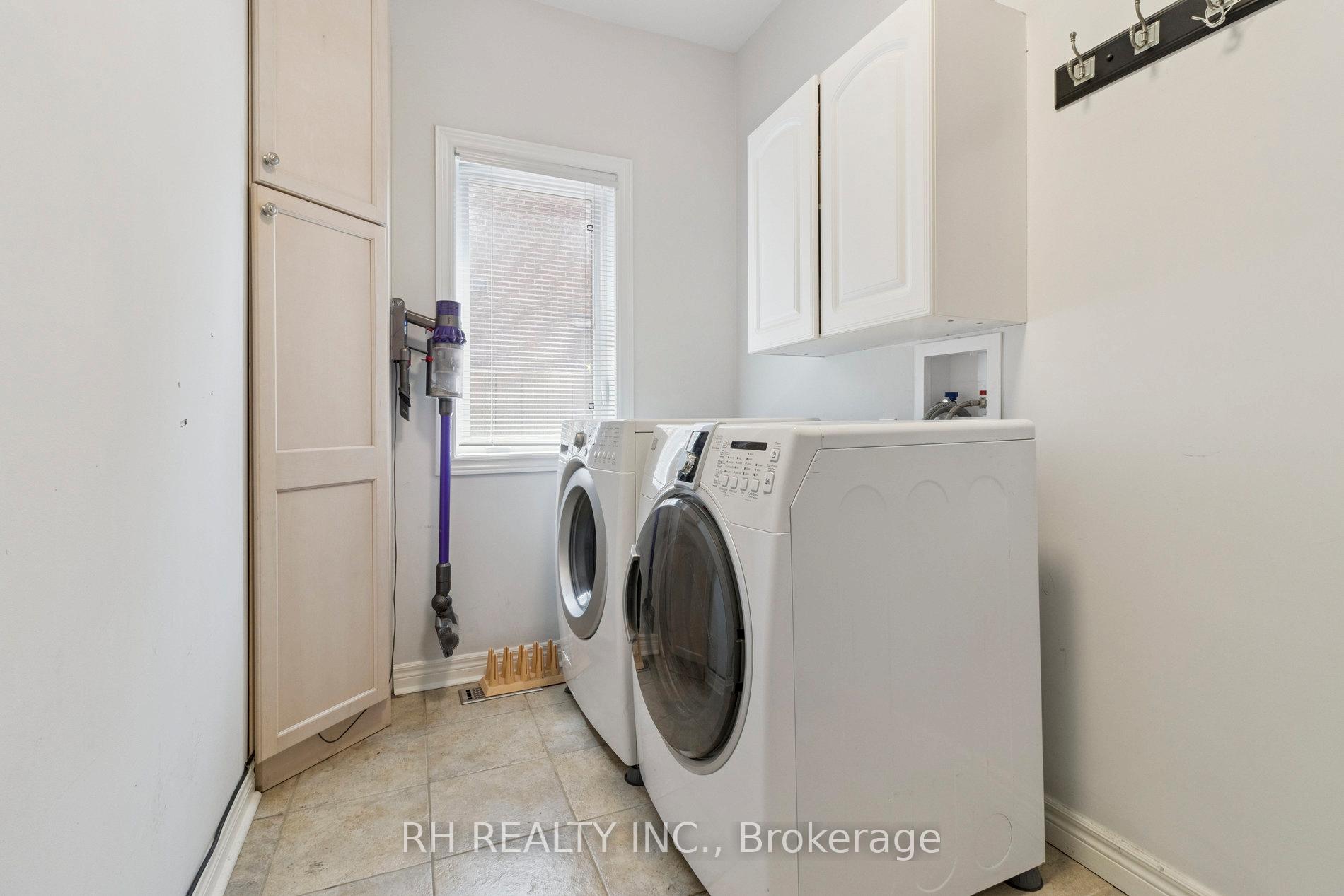 Photo 17 of 23 Filippazzo Road, Vaughan, Vellore Village — HOMEH